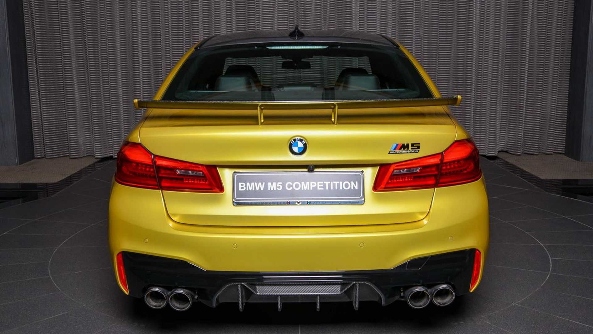 Bmw m5 akrapovic