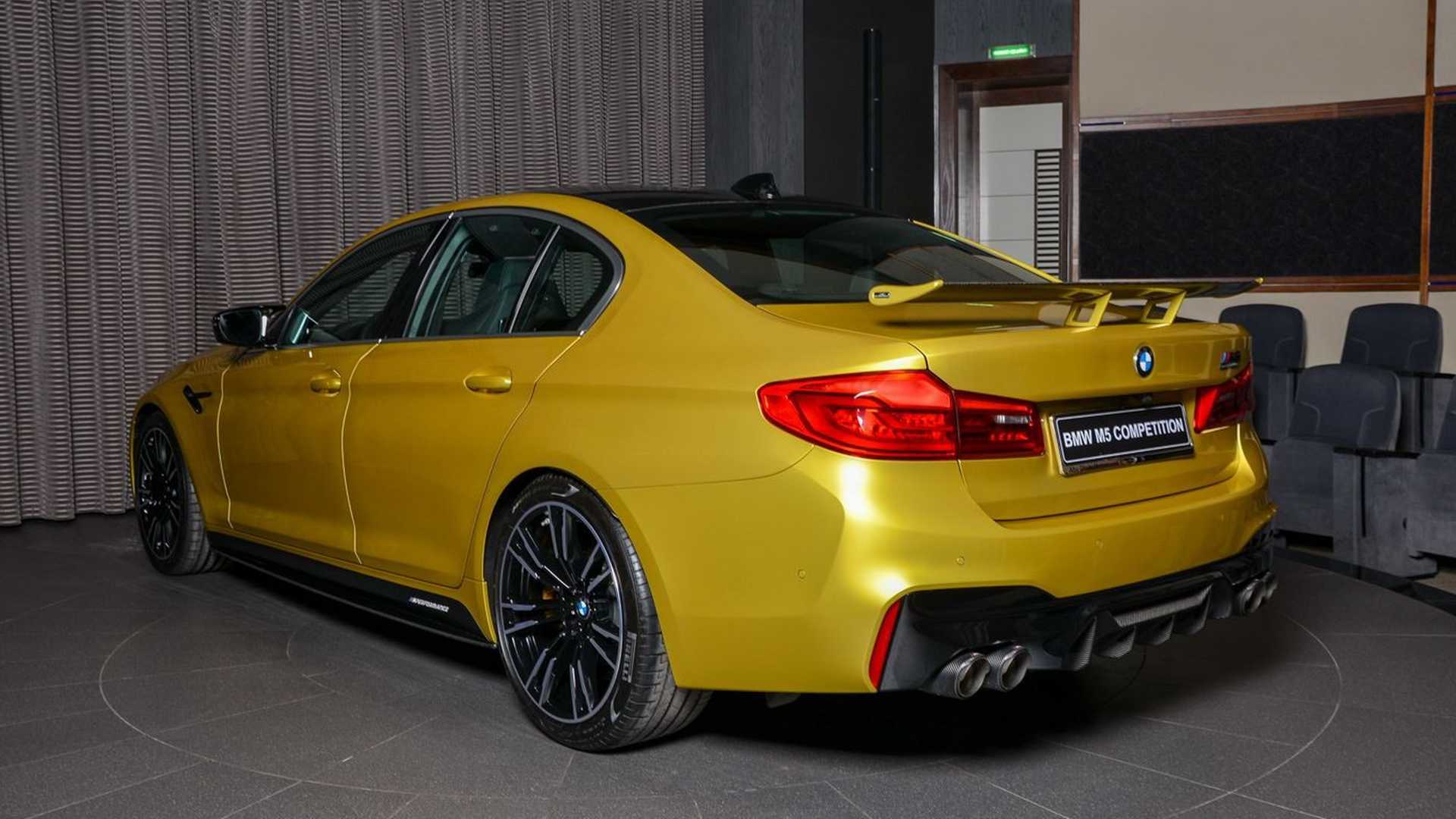 Bmw m5 аукцион