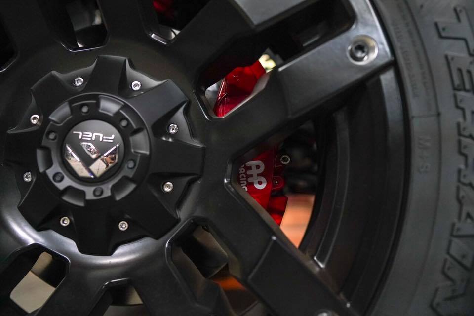 Formacar Ford Ranger Raptor Gets Slammed Onto 35 Inch Wheels