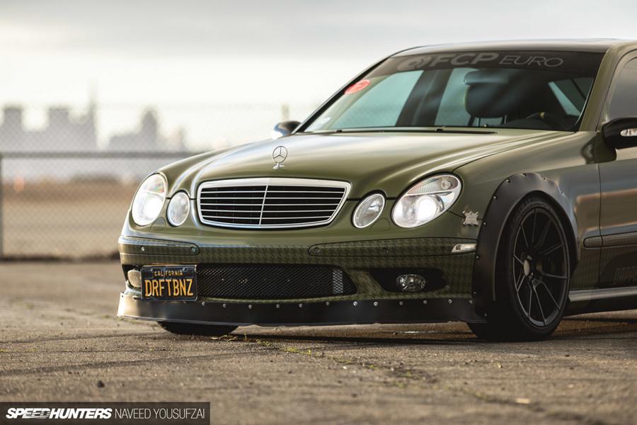 Мерседес е5 5 amg