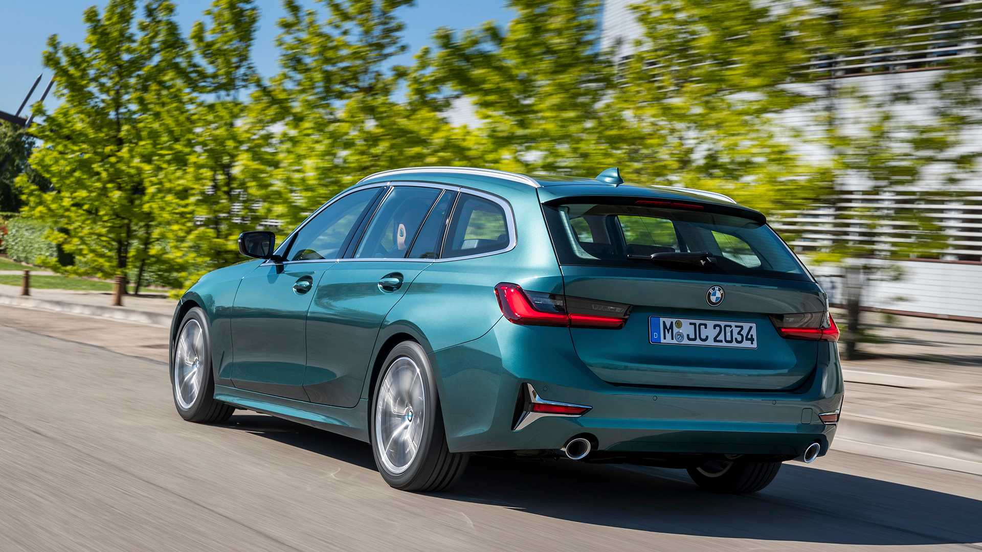 formacar: new bmw 3 series estate/wagon debuts with