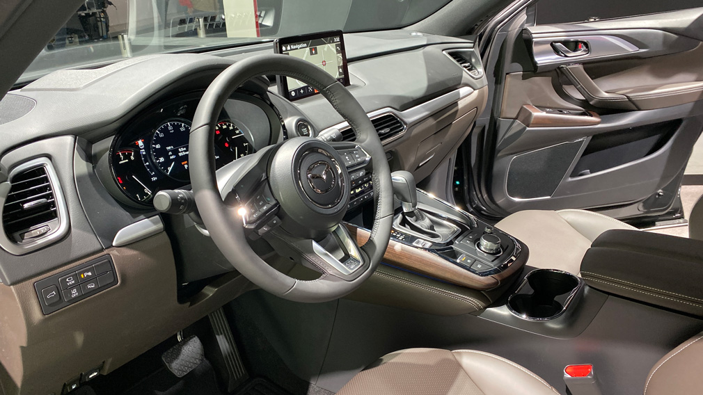 Mazda cx9 салон