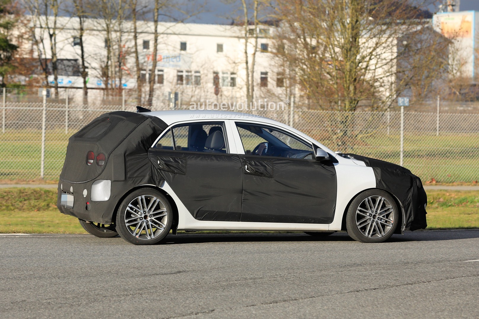 Kia rio xray