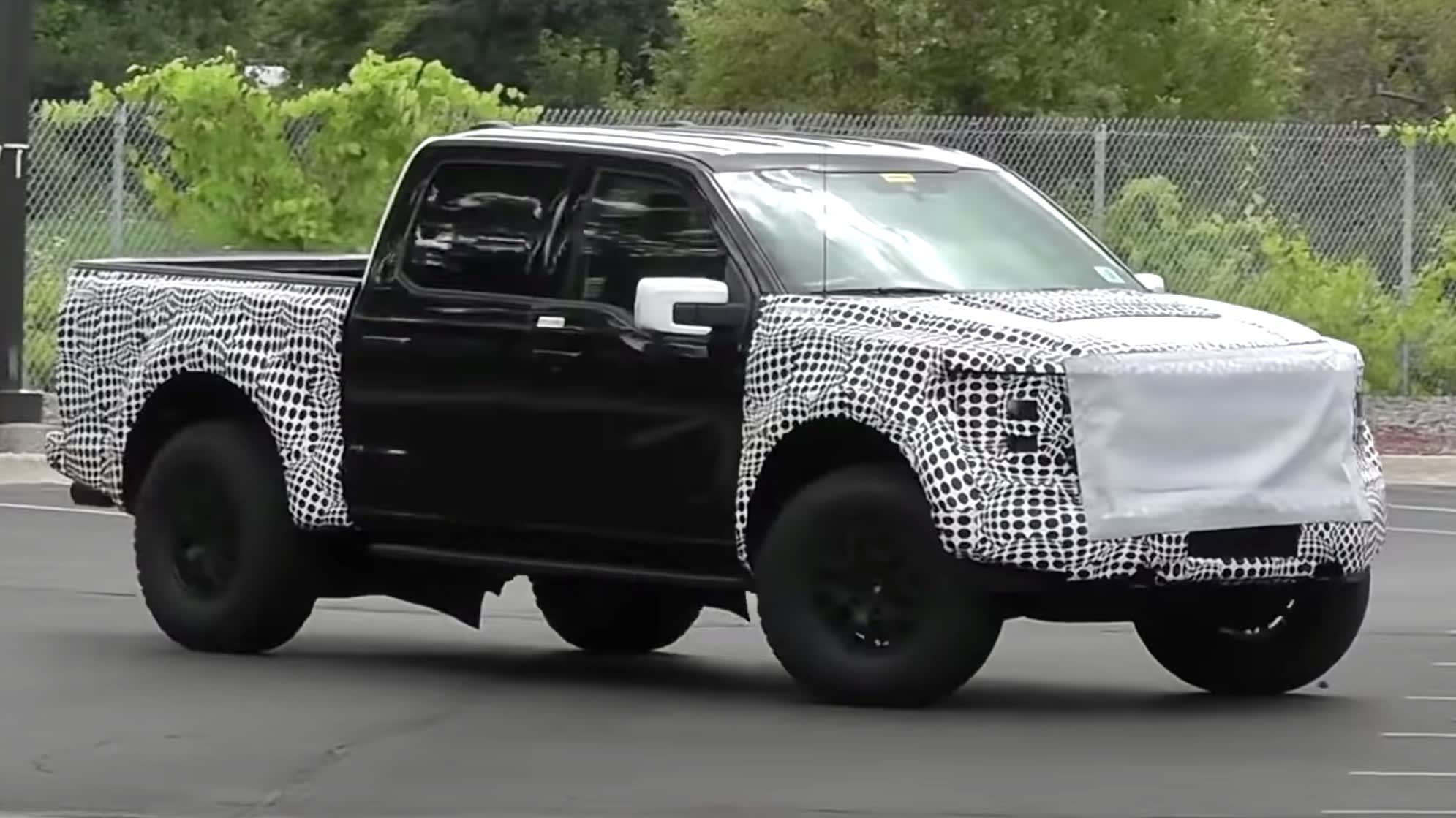 FormaCar Will The Ford F 150 Raptor Go V6 Hybrid Or V8 TT Like The 