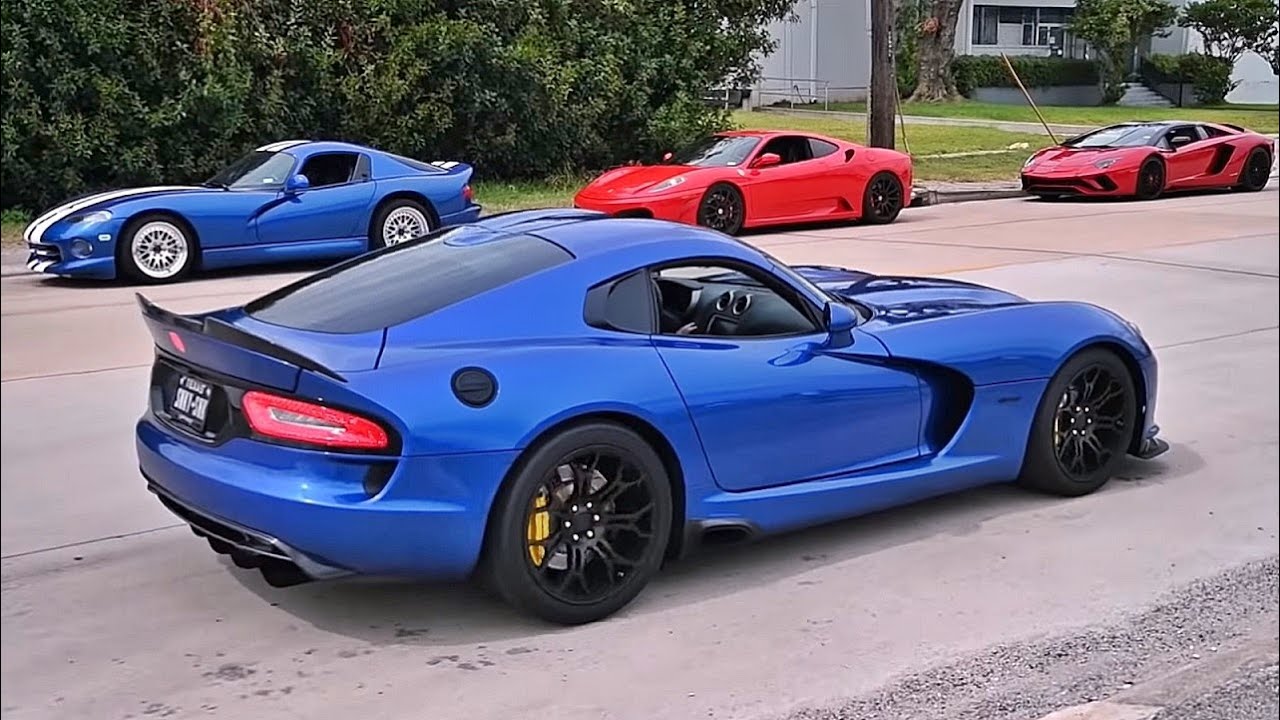 Dodge viper v10