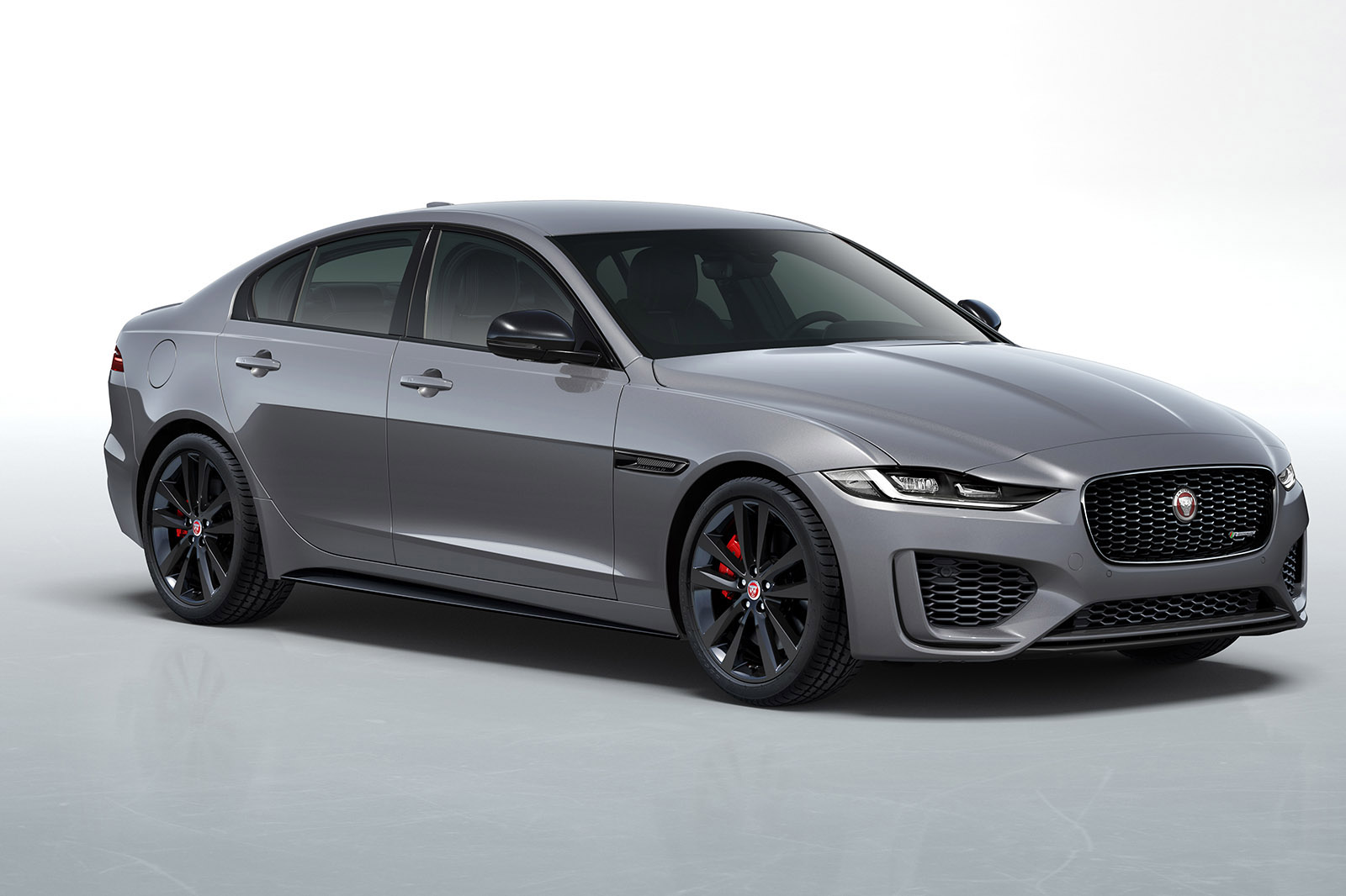 Jaguar xe стоимость обслуживания