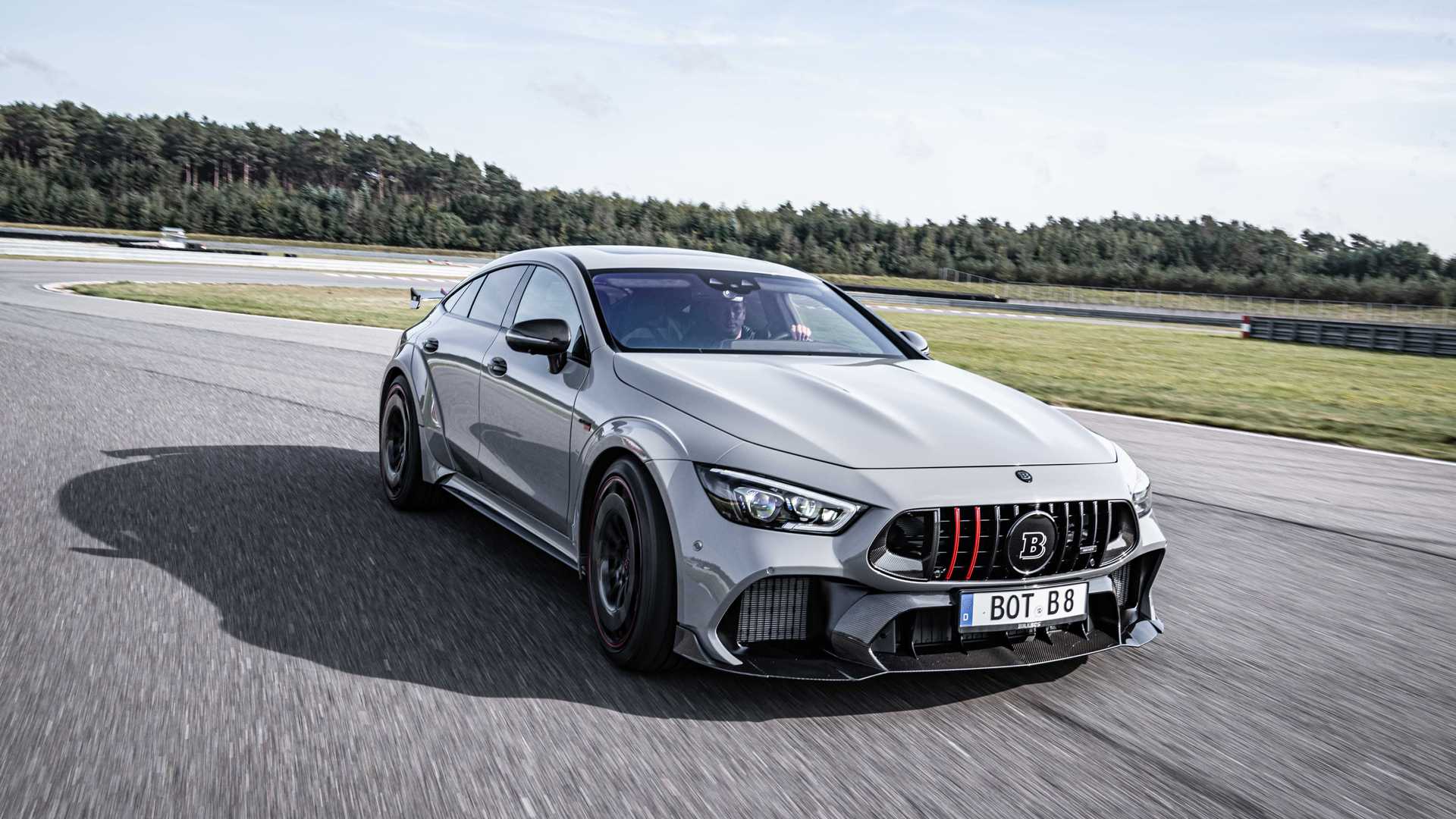 Formacar Brabus Turns The Mercedes Amg Gt 63 S Into A 900 Ps Rocket