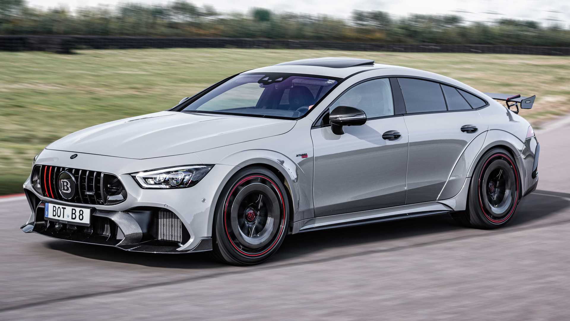Formacar Brabus Turns The Mercedes Amg Gt 63 S Into A 900 Ps Rocket
