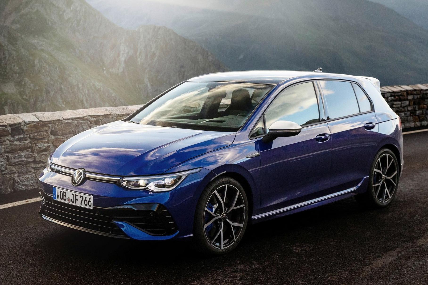 Formacar Volkswagen Reveals All There Is To Know About The Golf R
