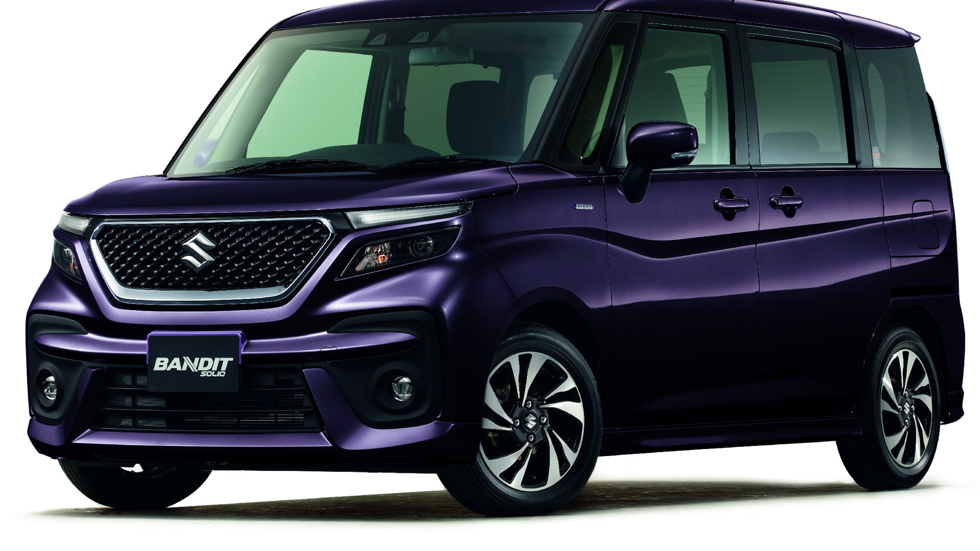 Бампер suzuki solio