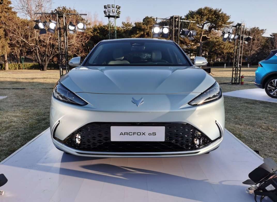 Конкурент ларгусу китайский Конкурент ларгусу китайский