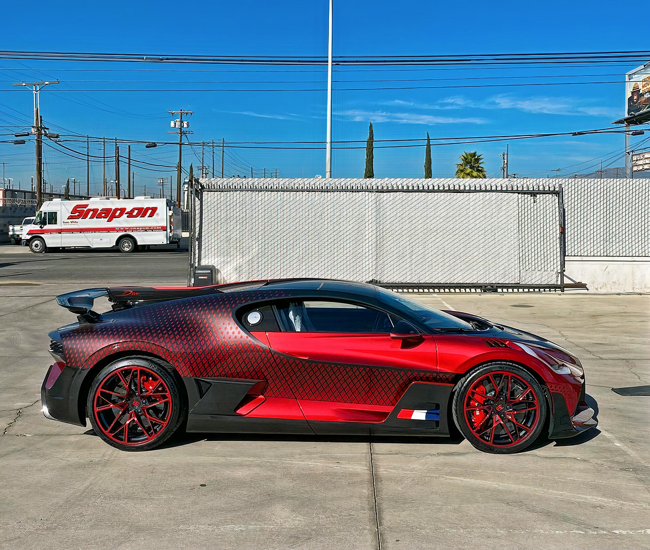 Formacar The Bugatti Divo Lady Bug Is As Extreme As Bespoke Hypercars Get