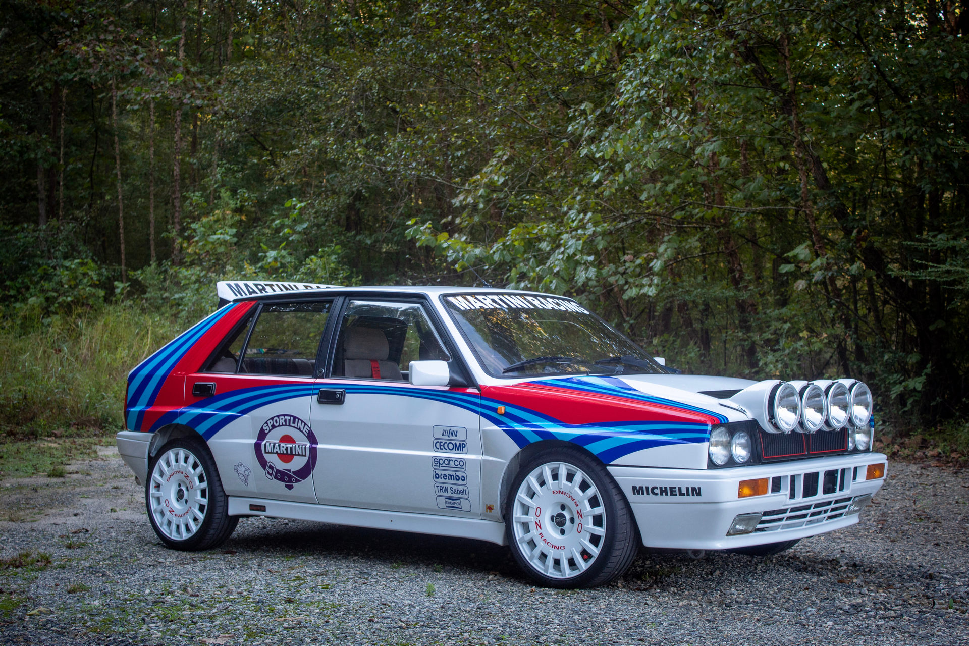 Lancia delta джуджаро. Lancia delta i. Леанчо дельте интеграле. Lancia 80. Лянча дельта 1993.