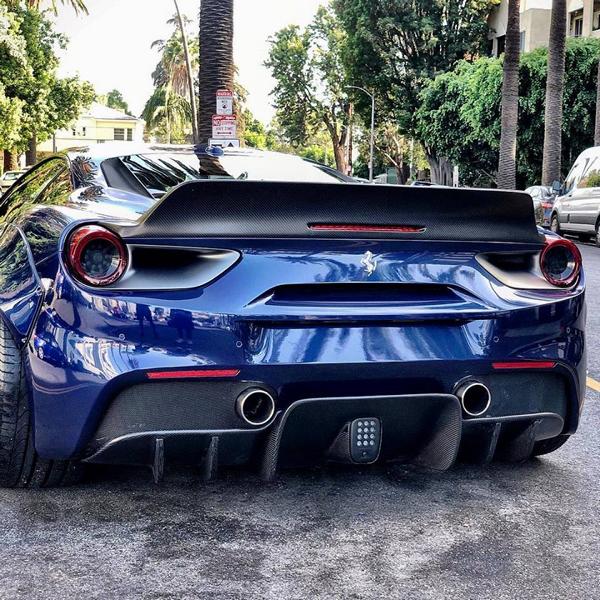 Formacar Ferrari 488 Gets An All Carbon Body Kit From Rdb La